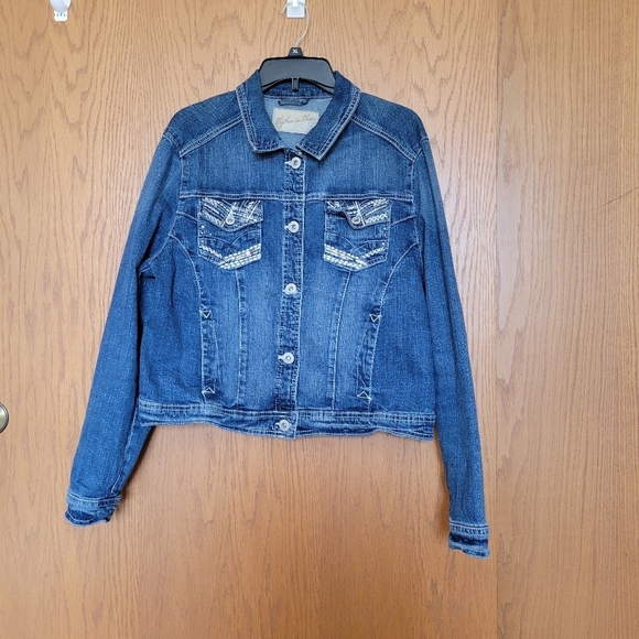 RHYTHM IN BLUE JEAN JACKET - Picture 2 of 7